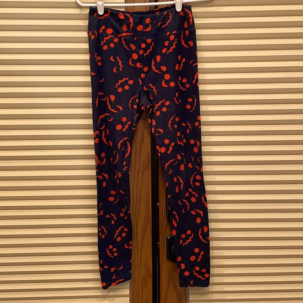 One size LuLaRoe leggings